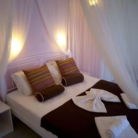 Aparthotel Creta 4*