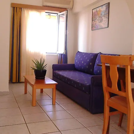 Aparthotel Creta